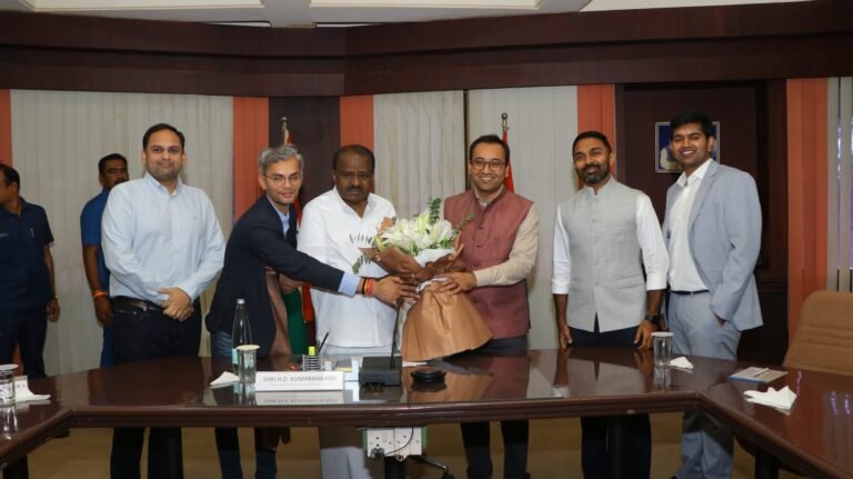 ಎಲೆಕ್ಟ್ರಿಕ್ ದ್ವಿಚಕ್ರ ವಾಹನ ತಯಾರಕರೊಂದಿಗೆ ಹೆಚ್‌.ಡಿ. ಕುಮಾರಸ್ವಾಮಿ ಮಹತ್ವದ ಸಭೆ