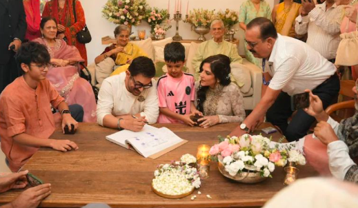 ಬೆಂಗಳೂರು ಮೂಲದ ಗೌರಿ ಸ್ಪ್ರ್ಯಾಟ್ ಜೊತೆ ದಾಂಪತ್ಯಕ್ಕೆ ಕಾಲಿಟ್ಟ ಆಮಿರ್ ಖಾನ್!
