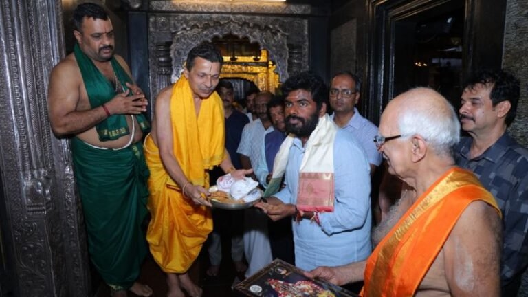 ಉಡುಪಿ ಶ್ರೀಕೃಷ್ಣನ ದರ್ಶನ ಪಡೆದ ಅಣ್ಣಾಮಲೈ: ಮಠದಲ್ಲಿ ಸನ್ಮಾನ, ಅಭಿಮಾನಿಗಳಿಂದ ಭರ್ಜರಿ ಸ್ವಾಗತ
