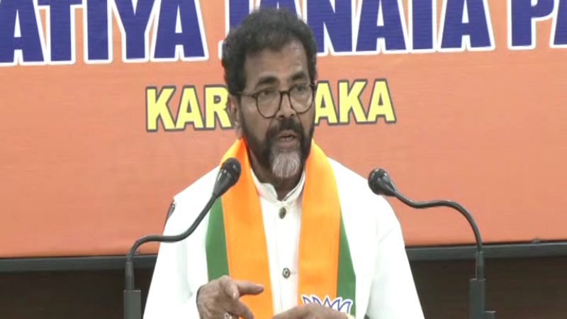 SC-ST ಮೀಸಲಾತಿ ರದ್ದು ವಿಚಾರ: ಕಾಂಗ್ರೆಸ್ ಸರ್ಕಾರದ ವಿರುದ್ಧ ಛಲವಾದಿ ನಾರಾಯಣಸ್ವಾಮಿ ಕಿಡಿ