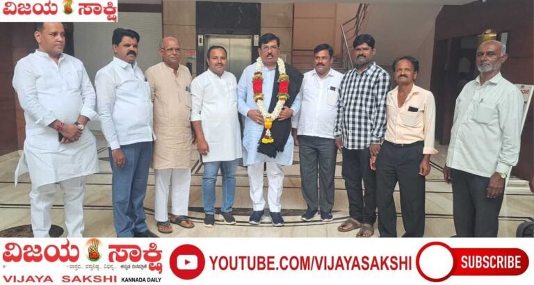 ಮಾಜಿ ಸಚಿವ ಮುರುಗೇಶ ನಿರಾಣಿಗೆ ಸನ್ಮಾನ