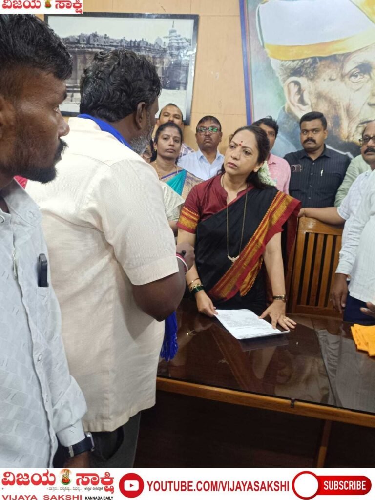 ದಲಿತರ ಸಮಸ್ಯೆಗಳಿಗೆ ಶೀಘ್ರ ನ್ಯಾಯ ಒದಗಿಸಿ