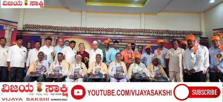 ಗುರುಭಕ್ತಿ ಇದ್ದರೆ ಬದುಕಿಗೆ ದಿಕ್ಕು: ವೀರಮುಕ್ತಿಮುನಿ ಶಿವಾಚಾರ್ಯರು