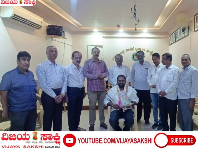 ವಿದ್ಯುತ್ ಗುತ್ತಿಗೆದಾರರ ಸಂಘದ ನೂತನ ಅಧ್ಯಕ್ಷ ರವಿ ಗುಡಿಮನಿಗೆ ಸನ್ಮಾನ