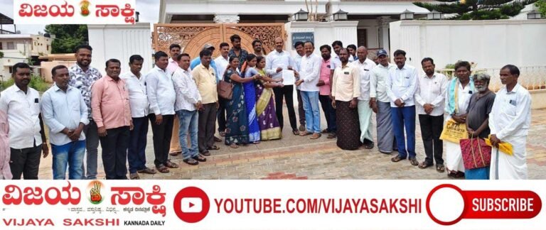 ಸರ್ಕಾರಿ ಪದವಿಪೂರ್ವ ಕಾಲೇಜಿಗೆ ಒತ್ತಾಯ