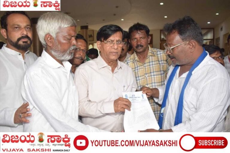 ವಿದ್ಯಾರ್ಥಿ, ಪೌರಕಾರ್ಮಿಕರ ಸಮಸ್ಯೆ ಪರಿಹರಿಸಲು ಆಗ್ರಹ