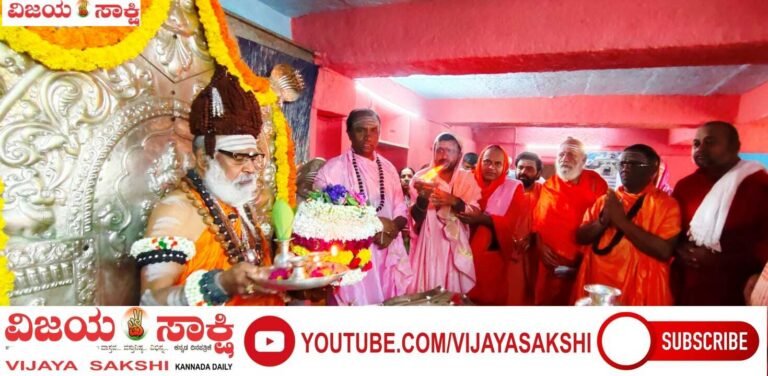 ಸದ್ಗುಣ–ಸಚ್ಚಾರಿತ್ರ್ಯದಿಂದ ಬದುಕು ಉಜ್ವಲ: ರಂಭಾಪುರಿ ಜಗದ್ಗುರು