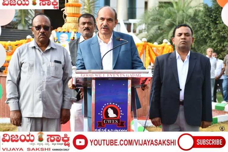 ಕಡತದ ಹಿಂದೆ ಇರುವ ನೋವನ್ನು ಅರ್ಥಮಾಡಿಕೊಳ್ಳಿ: ಜಿಲ್ಲಾಧಿಕಾರಿ ಸಿ.ಎನ್. ಶ್ರೀಧರ್