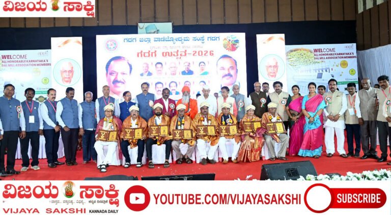 ಯುವಕರ ಕೈಗೆ ಉದ್ಯೋಗ–ಉದ್ಯಮದ ಚಾವಿ ಕೊಡಿ: ಬಸವೇಶ್ವರ ಶಿವಾಚಾರ್ಯರು