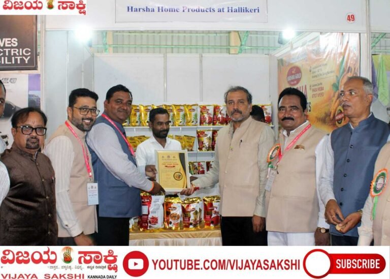 ಗದಗ ಉತ್ಸವಕ್ಕೆ ತೆರೆ: ಶ್ರೇಷ್ಠ ಮಳಿಗೆಗಳಿಗೆ ಪ್ರಶಸ್ತಿ