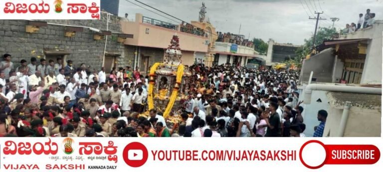 ಜಯಘೋಷ, ಭಕ್ತಿಭಾವದ ನಡುವೆ ರಥ ಎಳೆದ ಮಹಿಳೆಯರು