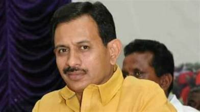‘ಕುಮಾರಸ್ವಾಮಿಗೆ ಡಿಕೆಶಿ ನೋಡಿದ್ರೆ ಹೊಟ್ಟೆ ತೊಳಸುತ್ತೆ’! ಹೆಚ್‌ಡಿಕೆ ವಿರುದ್ಧ ಸಚಿವ ಬಾಲಕೃಷ್ಣ ವಾಗ್ದಾಳಿ