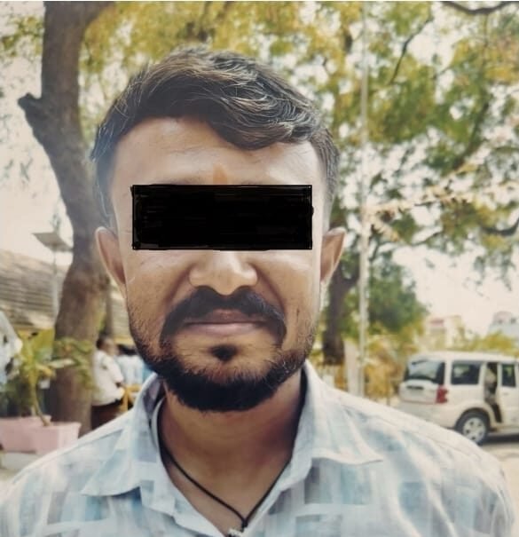 ಗದಗ ಪೊಲೀಸರ ಖಡಕ್ ಆ್ಯಕ್ಷನ್; 5 ಕೇಸ್‌ಗಳ ರೌಡಿಶೀಟರ್ ಜಿಲ್ಲೆಯಿಂದ ಗಡಿಪಾರು!