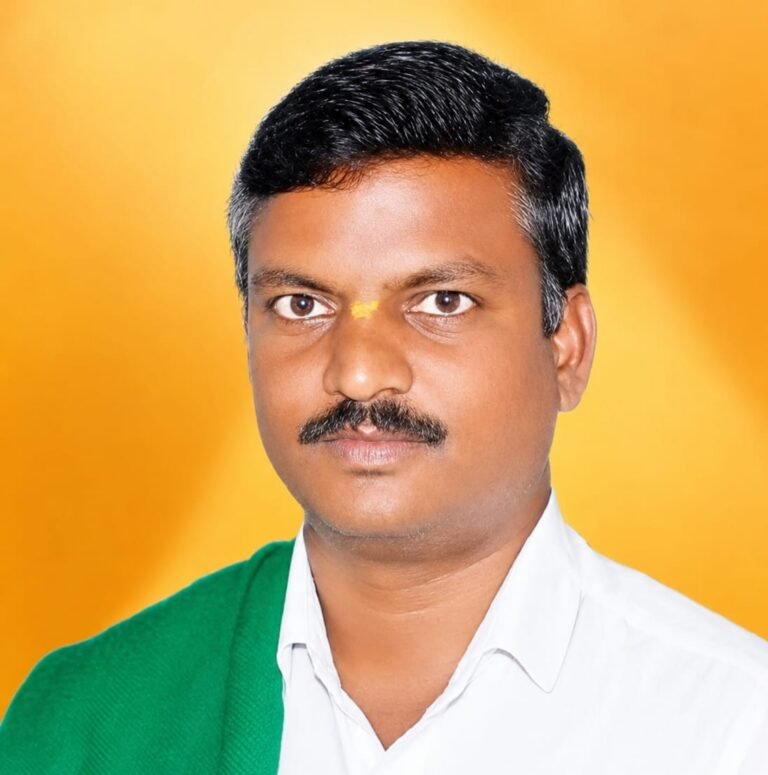 ಗದಗ ರೈತರ ಸಂಕಷ್ಟಕ್ಕೆ ಸರ್ಕಾರ ಸ್ಪಂದಿಸಲಿ: ಸೋಮವಾರದೊಳಗೆ ಬರ ಘೋಷಿಸದಿದ್ದರೆ ಮಂಗಳವಾರ ಬಂದ್ – ರೈತ ಸಂಘ ಎಚ್ಚರಿಕೆ
