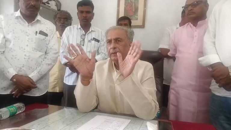 ಮುಖ್ಯಮಂತ್ರಿಗಳ ಬೆದರಿಕೆಯ ಧಾಟಿಯಿಂದ ರಾಜೀನಾಮೆ ಪಡೆಯಲಾಯಿತು: ಬಸವರಾಜ ಹೊರಟ್ಟಿ