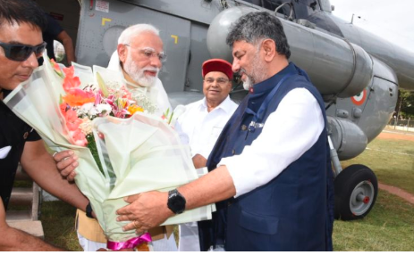 ಮೈಸೂರಿಗೆ ಪ್ರಧಾನಿ ಮೋದಿ ಆಗಮನ: ಇಂದು ವಿವೇಕ ಸ್ಮಾರಕ ಉದ್ಘಾಟನೆ, ರಾಮಕೃಷ್ಣ ಆಶ್ರಮಕ್ಕೂ ಭೇಟಿ