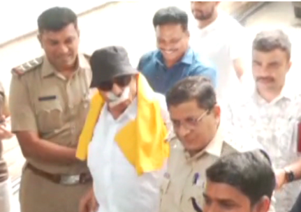 ಕರ್ನಾಟಕ ಬಂದ್‌ʼಗೆ ಕರೆ ಕೊಟ್ಟಿದ್ದ ವಾಟಾಳ್ ನಾಗರಾಜ್ ಪೊಲೀಸರ ವಶಕ್ಕೆ!