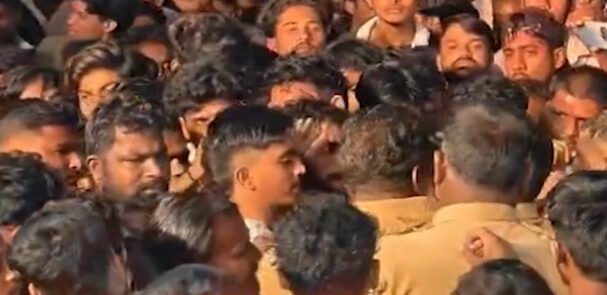 ಮೊಸರು ಕುಡಿಕೆ ಕಾರ್ಯಕ್ರಮದಲ್ಲಿ ಎರಡು ಗುಂಪುಗಳ ನಡುವೆ ಮಾರಾಮಾರಿ!