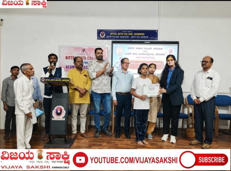 ಜಿಲ್ಲಾ ಮಟ್ಟದ ಮುಕ್ತ ಯೋಗಾಸನ ಸ್ಪರ್ಧೆಯಲ್ಲಿ ಸಾಹಿತ್ಯ ಜಾಧವ ಸಾಧನೆ