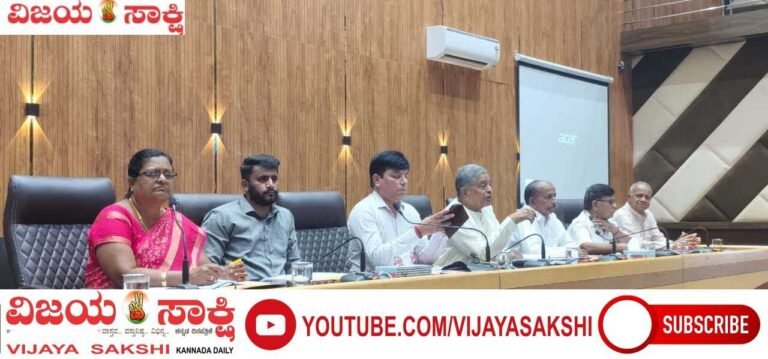 ನ್ಯಾಯಬೆಲೆ ಅಂಗಡಿಗಳಲ್ಲಿ ಮಾಹಿತಿ ಫಲಕ ಕಡ್ಡಾಯ: ಎಸ್.ಆರ್. ಪಾಟೀಲ
