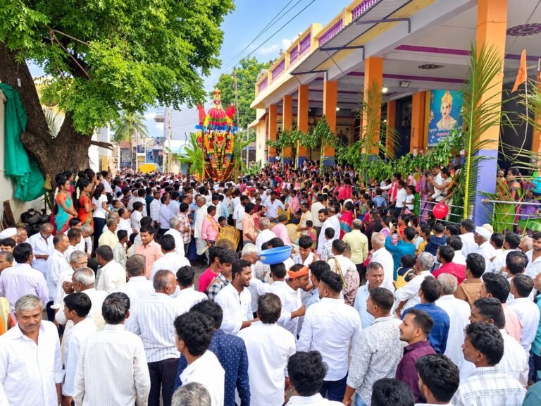 ಭಕ್ತರ ಜಯಘೋಷದೊಂದಿಗೆ ಶ್ರೀ ವೀರಭದ್ರೇಶ್ವರ ರಥೋತ್ಸವ