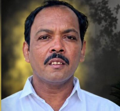 ಕರ್ತವ್ಯ ನಿರ್ವಹಿಸುತ್ತಿದ್ದಾಗಲೇ ಹೃದಯಾಘಾತ; ಕಾರವಾರ FDA ಪಂಡರಿನಾಥ್ ನಾಯ್ಕ ನಿಧನ!