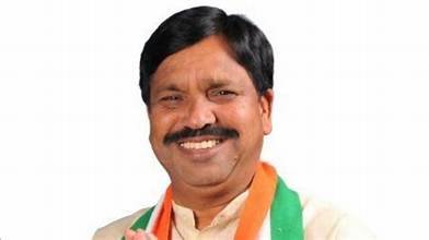 ಕಲ್ಲು ಕ್ವಾರಿ ನಿಯಮ ಉಲ್ಲಂಘನೆ ಆರೋಪ; ಸಚಿವ ರುದ್ರಪ್ಪ ಲಮಾಣಿಗೆ ₹3 ಕೋಟಿ ದಂಡ!