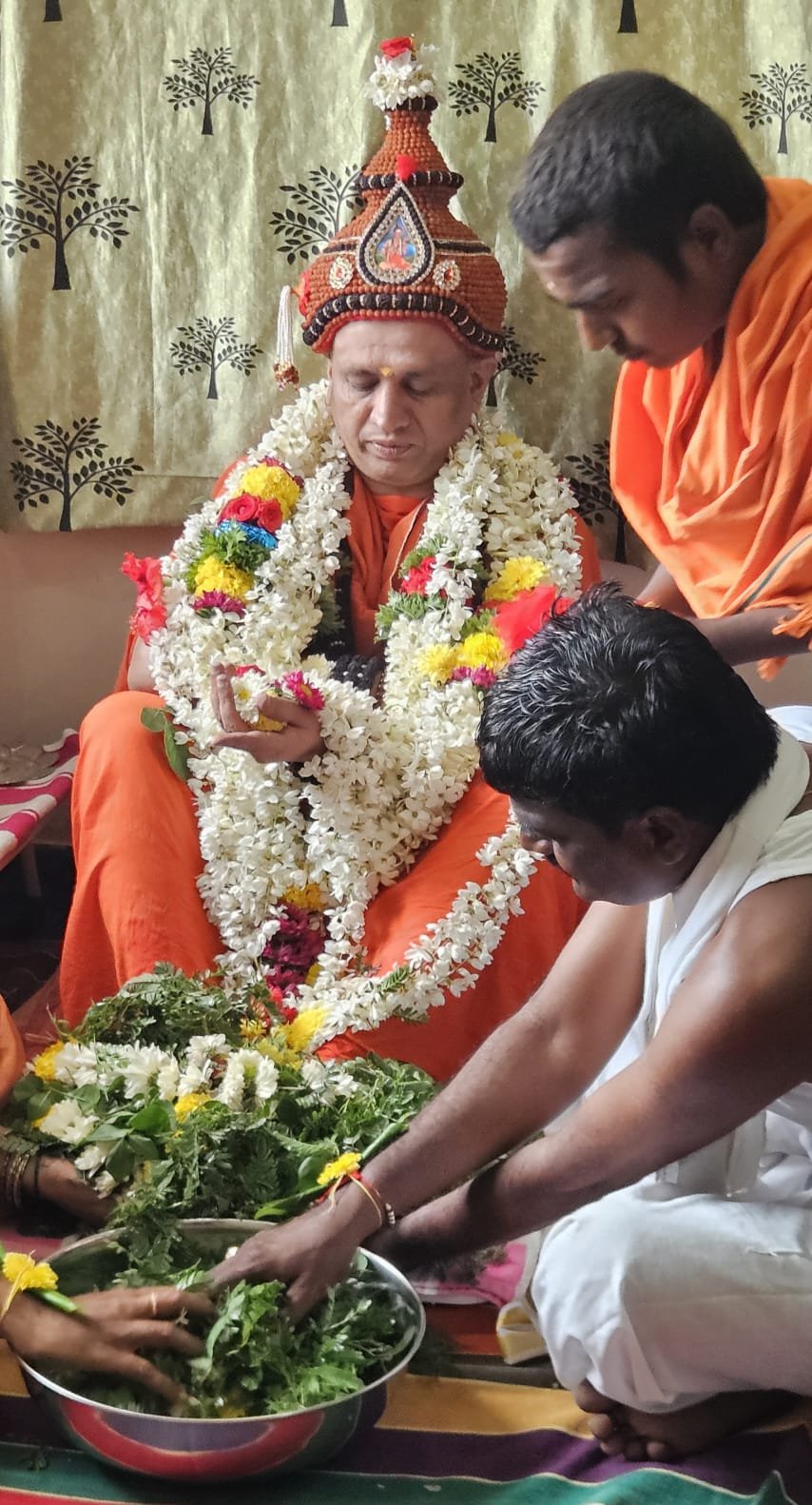 ಹೊರಗಿನ ಸಂಪತ್ತಿಗಿಂತ ಅಂತರಂಗದ ನೆಮ್ಮದಿ ಶ್ರೇಷ್ಠ: ಚನ್ನವೀರ ಮಹಾಸ್ವಾಮಿಗಳು