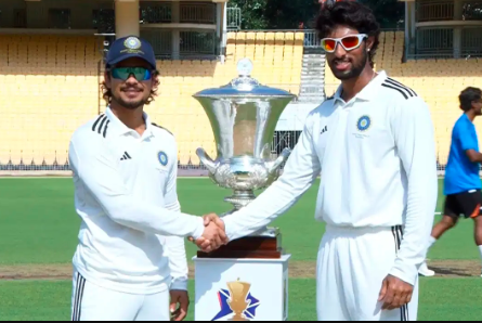 ದುಲೀಪ್ ಟ್ರೋಫಿ ಫೈನಲ್: ಟಾಸ್ ಗೆದ್ದ ಇಶಾನ್ ಕಿಶನ್, ಸೌತ್ ಝೋನ್ ವಿರುದ್ಧ ಬ್ಯಾಟಿಂಗ್ ಆಯ್ಕೆ