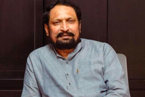 ಪಾದಯಾತ್ರೆಯಿಂದ ನಮಗೇನು ಆತಂಕವಿಲ್ಲ, ಬಿಜೆಪಿಗರ ಬಿಪಿ-ಶುಗರ್ ಕಡಿಮೆಯಾಗುತ್ತದೆ: ಲಕ್ಷ್ಮಣ ಸವದಿ ವ್ಯಂಗ್ಯ
