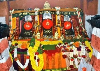 ಹಾಸನಾಂಬೆ ದರ್ಶನಕ್ಕೆ ಹೋಗುವವರಿಗೆ ಮಹತ್ವದ ಮಾಹಿತಿ: ಅ.29ರಿಂದ ವಿಶೇಷ ರೈಲು, 200ಕ್ಕೂ ಹೆಚ್ಚು ಬಸ್ಗಳು!