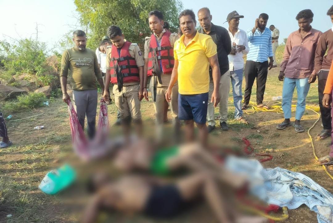 ಮಂಡ್ಯದಲ್ಲಿ ದುರಂತ: ಕೆರೆಯಲ್ಲಿ ಈಜಲು ಹೋಗಿದ್ದ ಇಬ್ಬರು ಯುವಕರು ನೀರುಪಾಲು