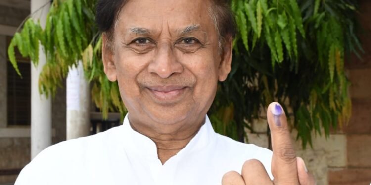 ಧಾರವಾಡ: ಪಶ್ಚಿಮ ಪದವೀಧರರ ಕ್ಷೇತ್ರದಲ್ಲಿ ಸಂಕನೂರ ಭರ್ಜರಿ ಮುನ್ನಡೆ!