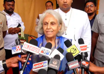ಜಟ್ಟಿ ಕಾಳಗದ ಬಗ್ಗೆ ದೇವಾಲಯದಲ್ಲಿ ಮಾತನಾಡಲ್ಲ ಎಂದ ರಾಜಮಾತೆ: ಶೀಘ್ರದಲ್ಲೇ ಸ್ಪಷ್ಟನೆ ನೀಡುವ ಭರವಸೆ!