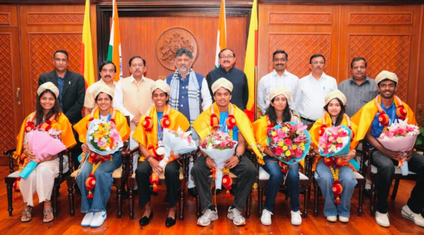 ಕ್ರೀಡಾಪಟುಗಳಿಗೆ ಸರ್ಕಾರದ ಭರ್ಜರಿ ಪ್ರೋತ್ಸಾಹ: ಏಷ್ಯನ್ ಗೇಮ್ಸ್ ಪದಕ ವಿಜೇತರಿಗೆ ಕೋಟಿ ಕೋಟಿ ನಗದು