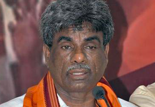 ರಾಜ್ಯದಲ್ಲಿ ಬರದ ಸಂಕಷ್ಟ, ಸರ್ಕಾರಕ್ಕೆ ಸ್ಟಿಂಗ್ ಆಪರೇಷನ್ ಚಿಂತೆ: ಕಾಂಗ್ರೆಸ್ ವಿರುದ್ಧ ಕೋಟ ಶ್ರೀನಿವಾಸ ಪೂಜಾರಿ ವಾಗ್ದಾಳಿ!