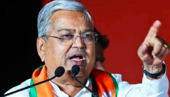 ಸ್ಟಿಂಗ್ ಆಪರೇಷನ್ ಪಿತಾಮಹಾನೇ ಸಿಎಂ: ಡಿಕೆಶಿ ವಿರುದ್ಧ ಗೋವಿಂದ ಕಾರಜೋಳ ವ್ಯಂಗ್ಯ